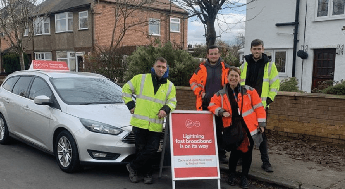 connected employees working in fixed line